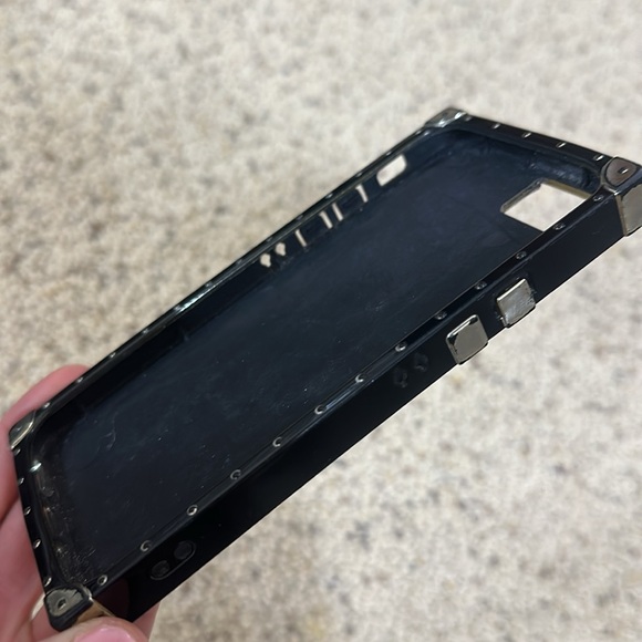 Gucci Phone Case - Authentic!! - Picture 5 of 8